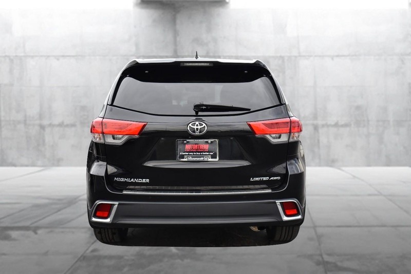 Toyota Highlander Vehicle Image 06