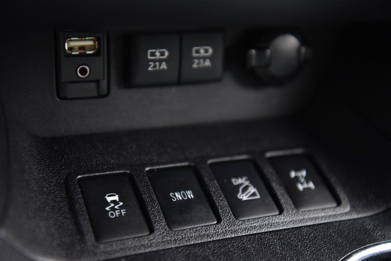 Toyota Highlander Vehicle Image 17