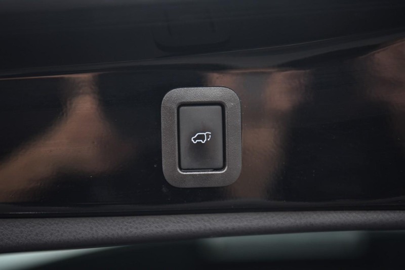 Toyota Highlander Vehicle Image 30
