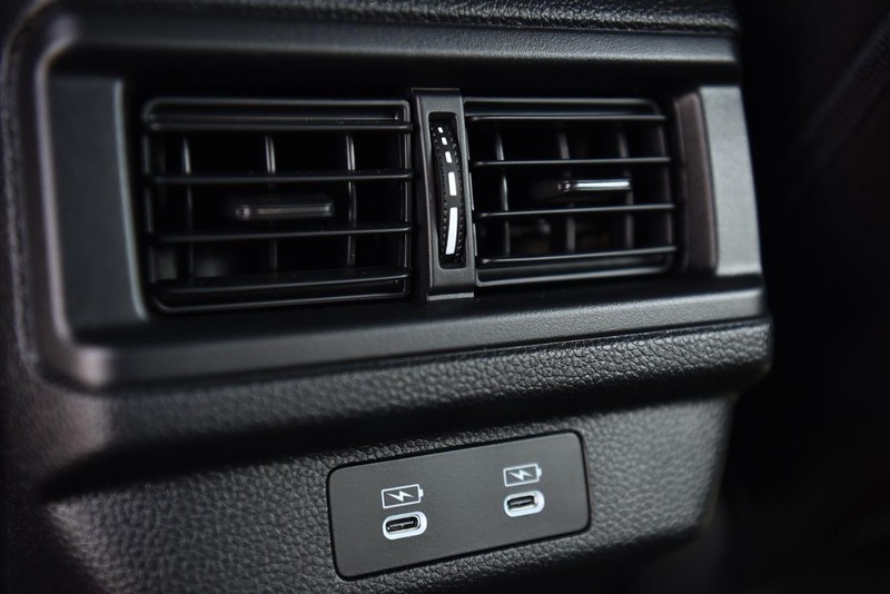 Honda Accord Hybrid Vehicle Image 23