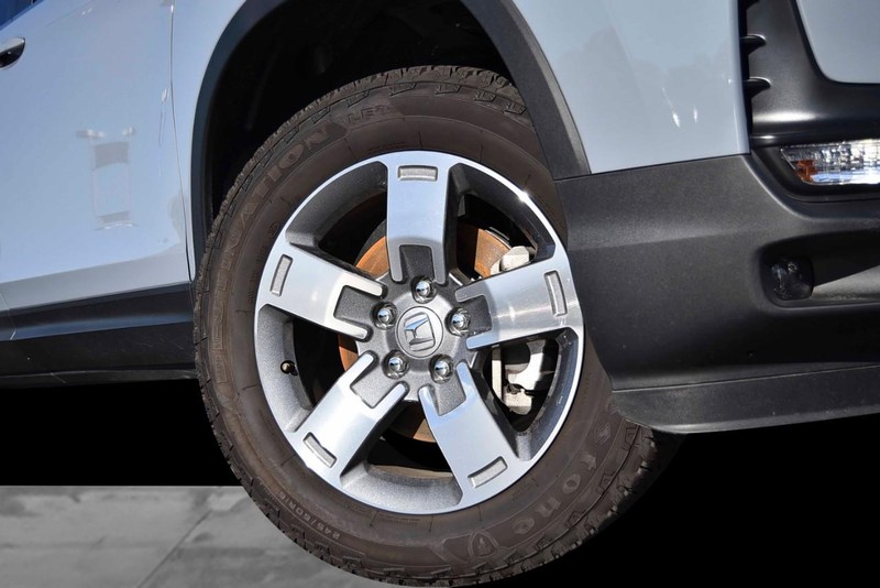 Honda Ridgeline Vehicle Image 03