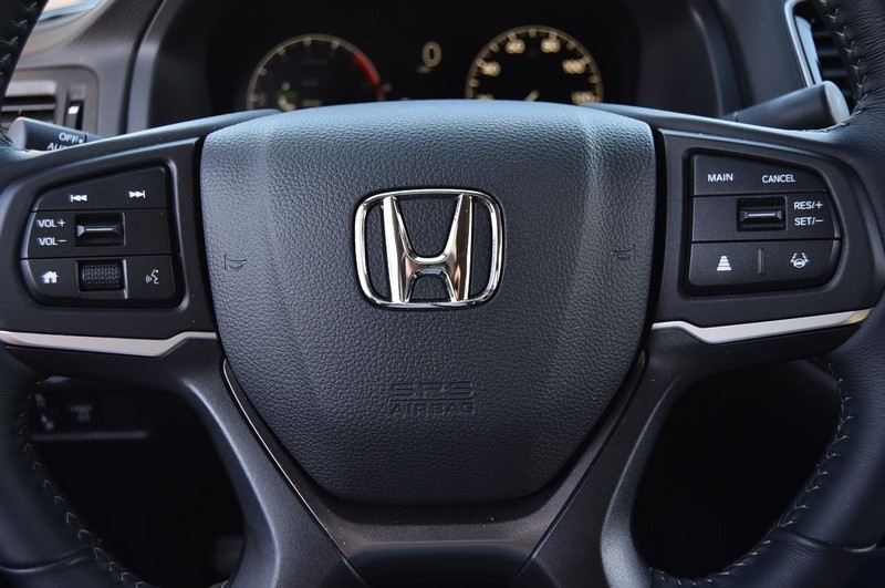 Honda Ridgeline Vehicle Image 24