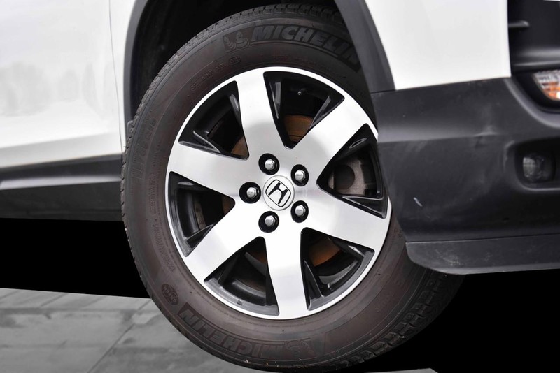 Honda Ridgeline Vehicle Image 03