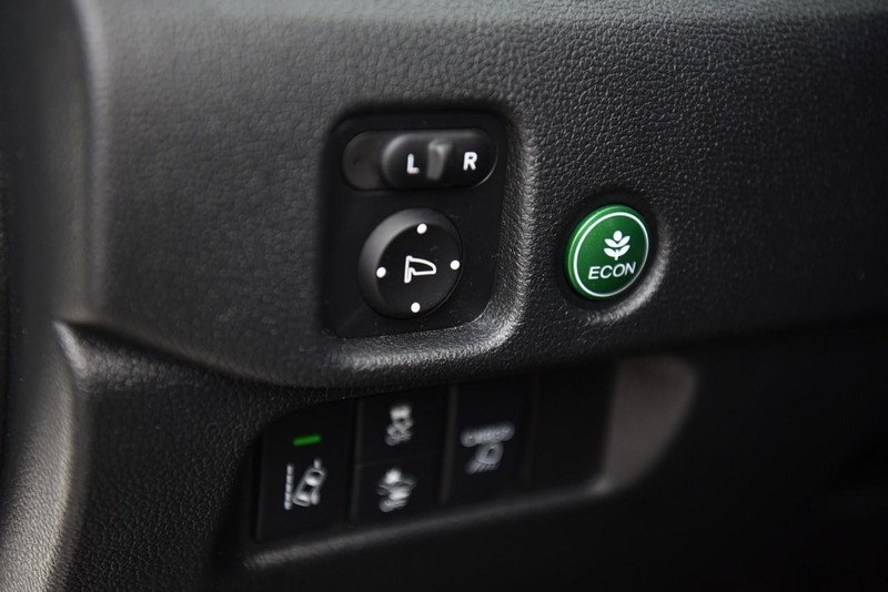 Honda Ridgeline Vehicle Image 12