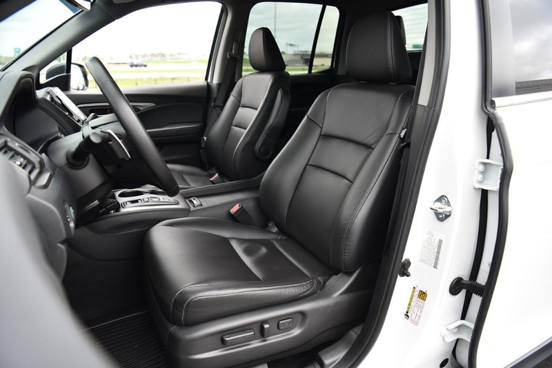 Honda Ridgeline Vehicle Image 23