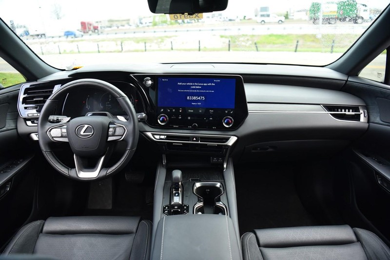 Lexus RX Vehicle Image 07