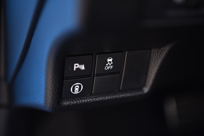 Honda Civic Hatchback Vehicle Image 10