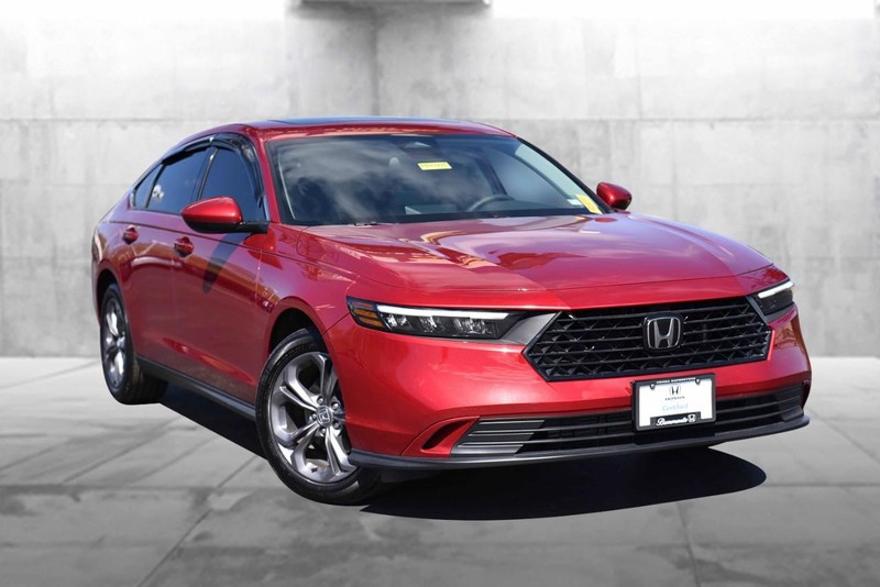 Honda Accord Sedan Vehicle Image 02