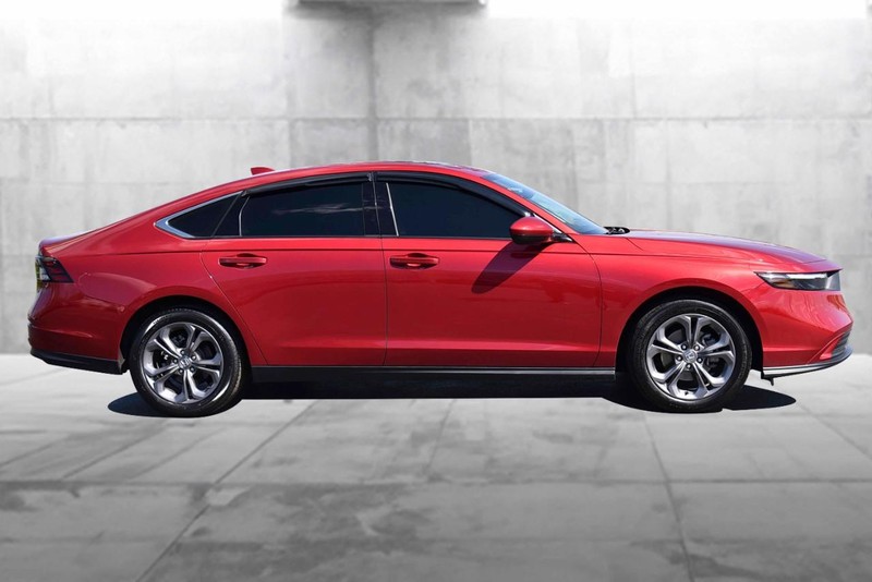 Honda Accord Sedan Vehicle Image 05