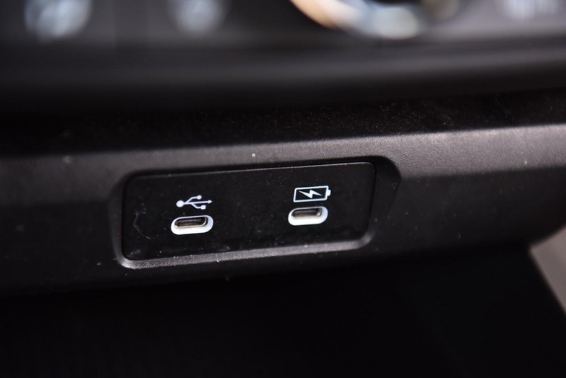 Honda Accord Sedan Vehicle Image 13