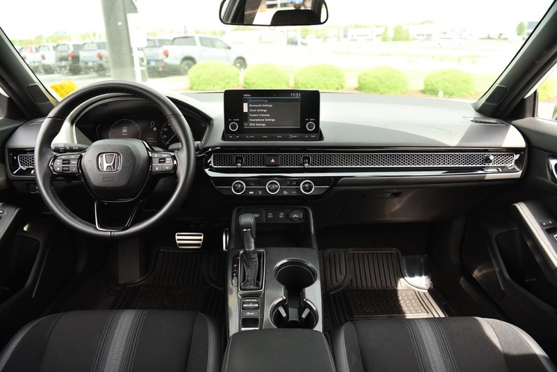 Honda Civic Sedan Vehicle Image 07