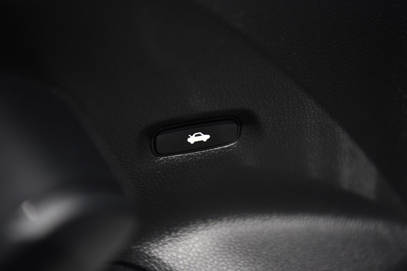 Honda Civic Sedan Vehicle Image 09