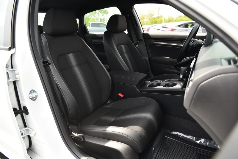 Honda Civic Sedan Vehicle Image 21