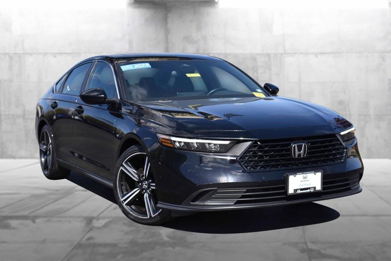Honda Accord Hybrid Vehicle Image 02