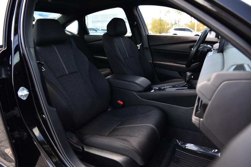 Honda Accord Hybrid Vehicle Image 19