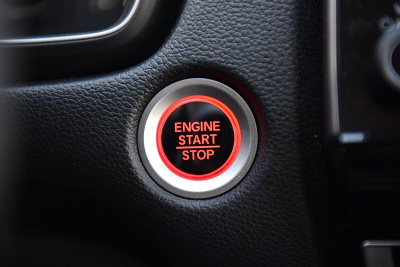 Honda CR-V Vehicle Image 17