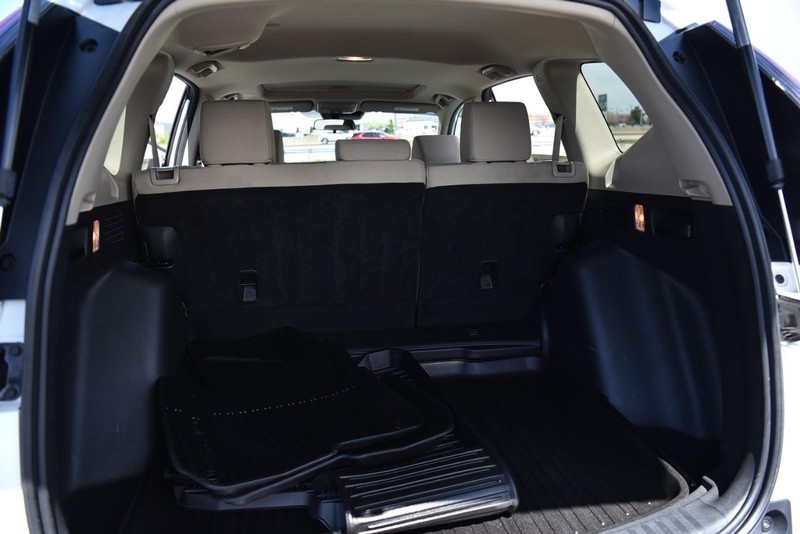 Honda CR-V Vehicle Image 25