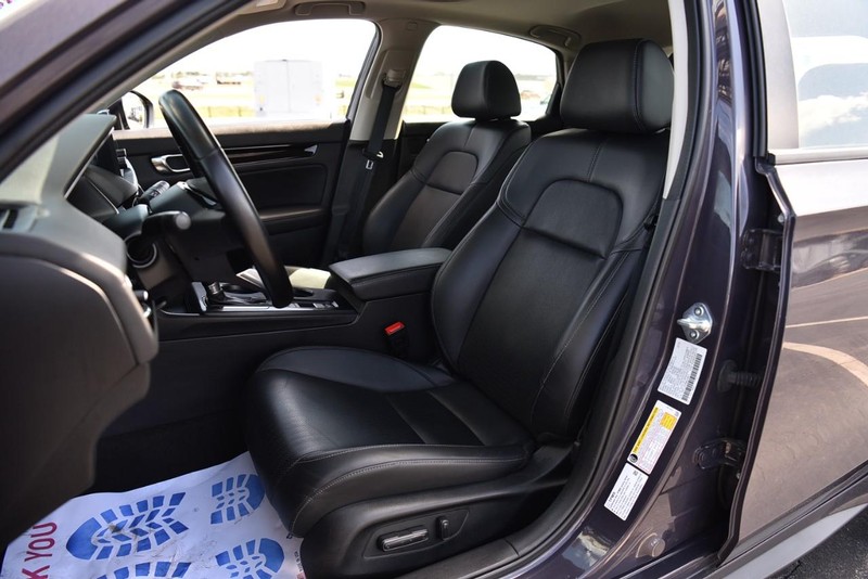 Honda Civic Hatchback Vehicle Image 19