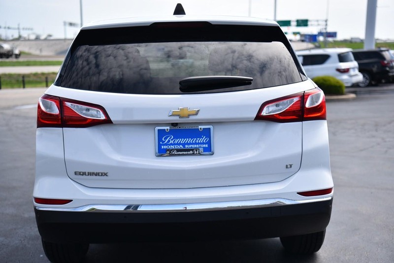 Chevrolet Equinox Vehicle Image 06