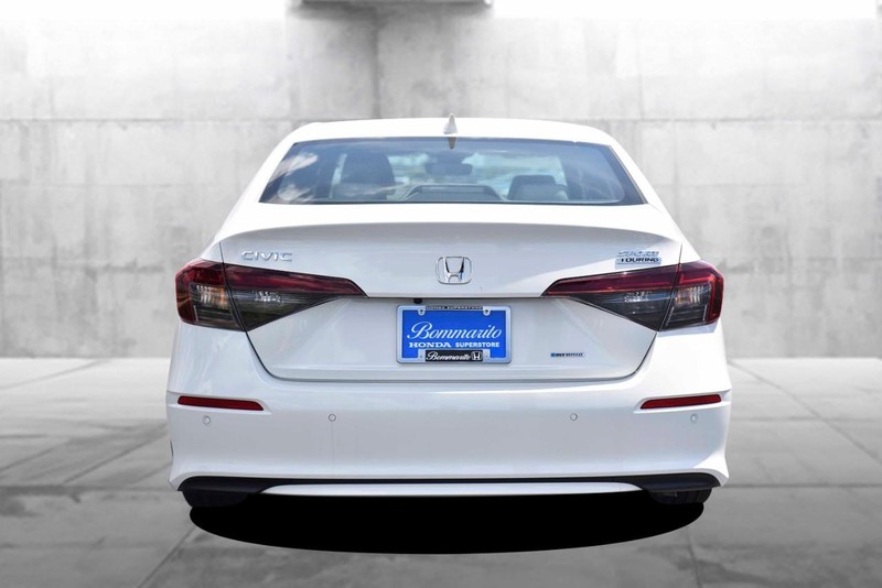 Honda Civic Sedan Hybrid Vehicle Image 06