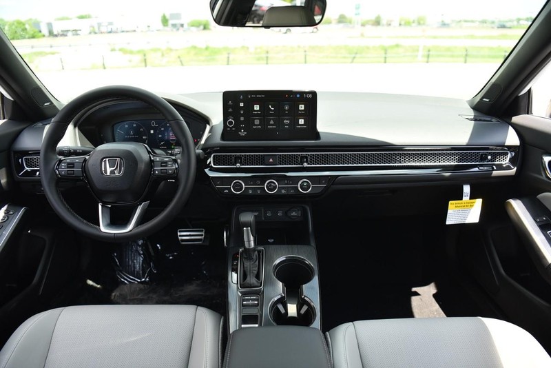 Honda Civic Sedan Hybrid Vehicle Image 07