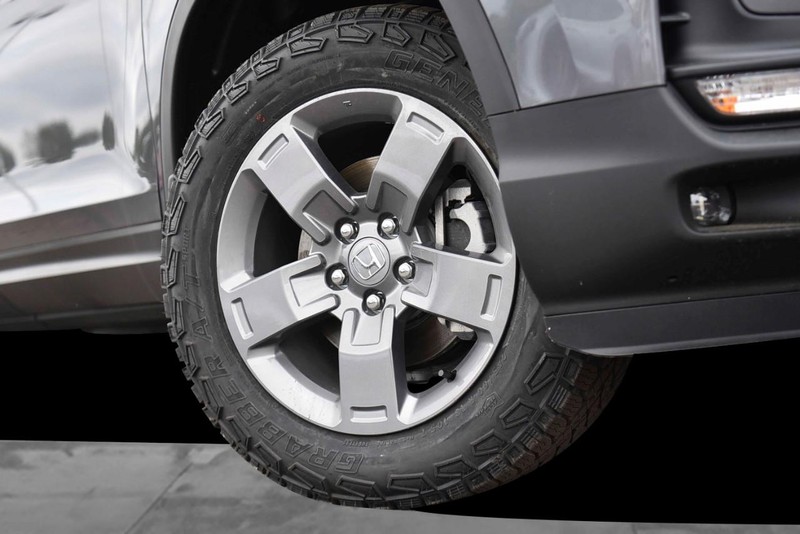 Honda Ridgeline Vehicle Image 03