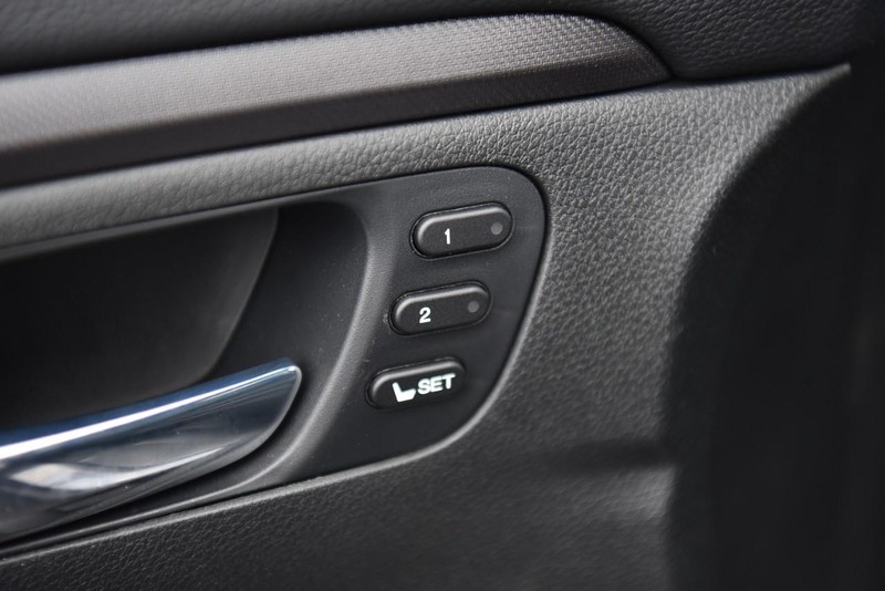 Honda Ridgeline Vehicle Image 11