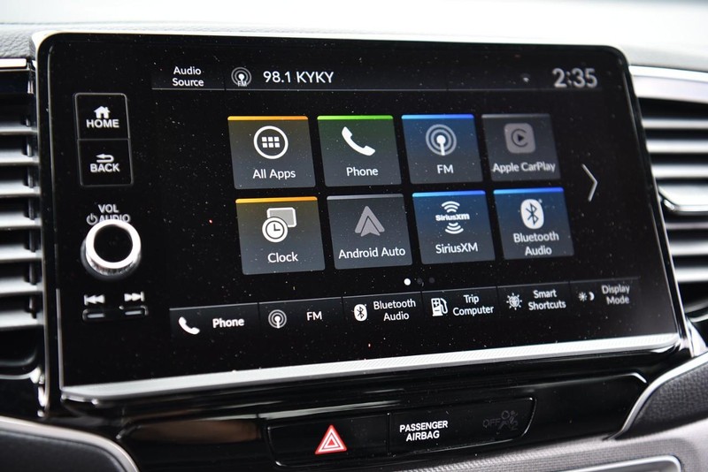 Honda Ridgeline Vehicle Image 16