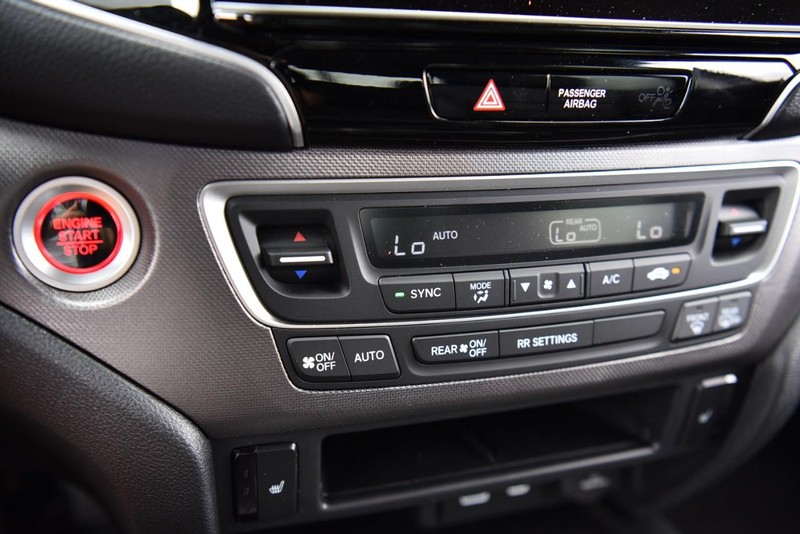 Honda Ridgeline Vehicle Image 17
