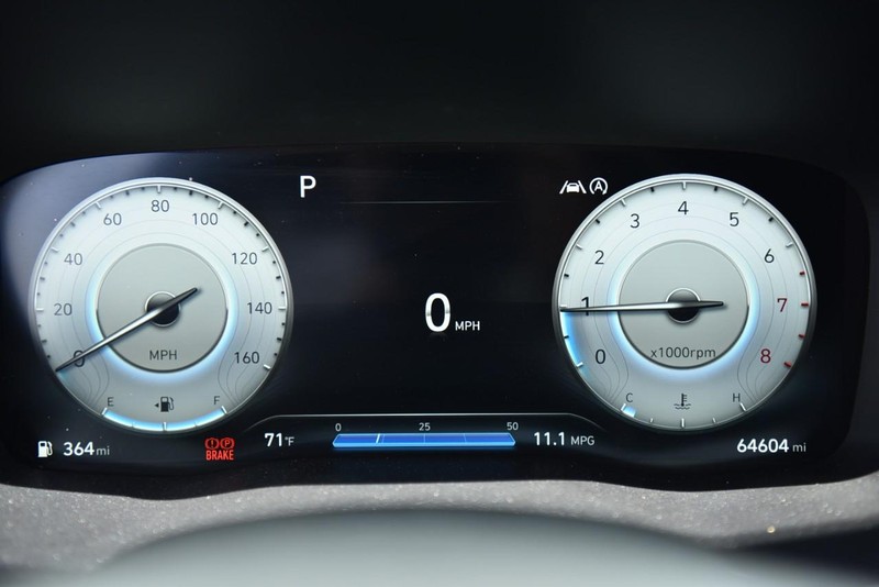 Hyundai Santa Fe Vehicle Image 12