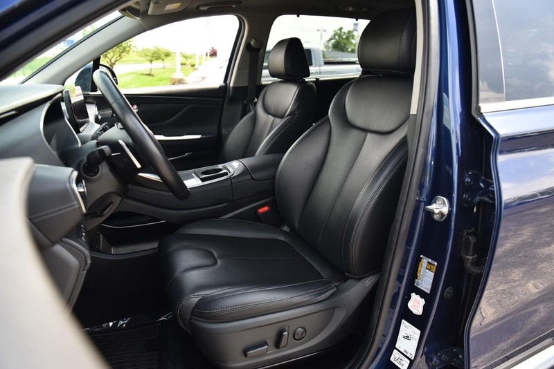Hyundai Santa Fe Vehicle Image 20