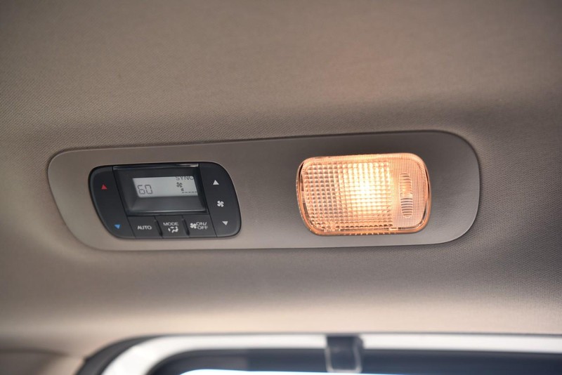Honda Odyssey Vehicle Image 24