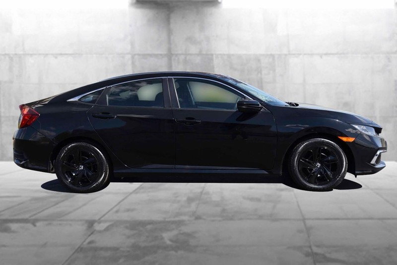 Honda Civic Sedan Vehicle Image 05