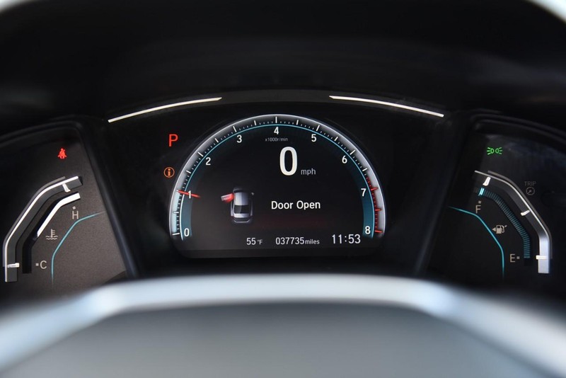 Honda Civic Sedan Vehicle Image 11