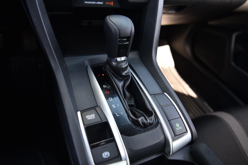 Honda Civic Sedan Vehicle Image 14