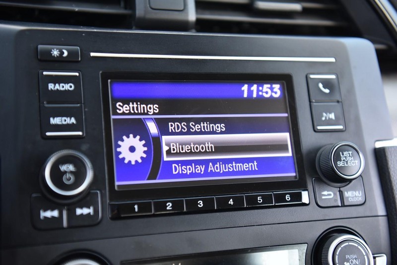 Honda Civic Sedan Vehicle Image 15