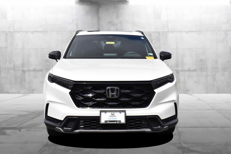 Honda CR-V Hybrid Vehicle Image 04