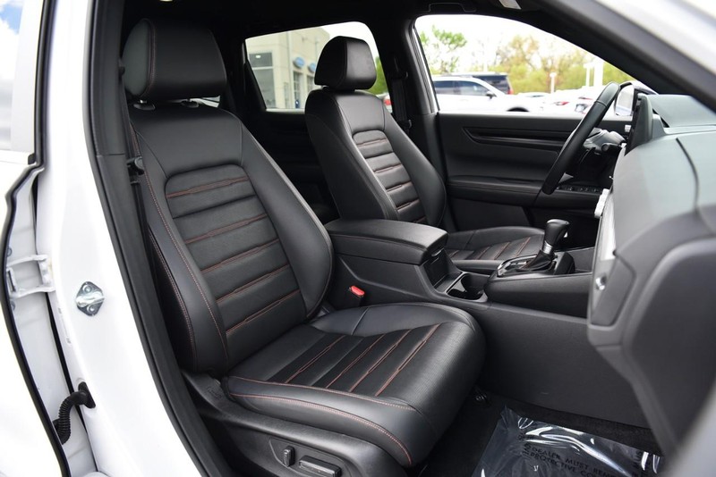 Honda CR-V Hybrid Vehicle Image 22