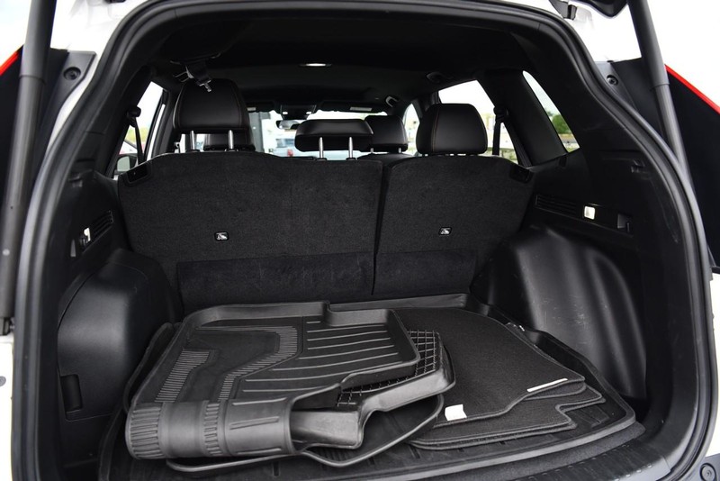 Honda CR-V Hybrid Vehicle Image 27