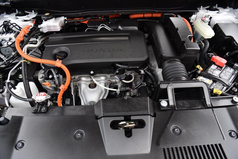 Honda CR-V Hybrid Vehicle Image 29