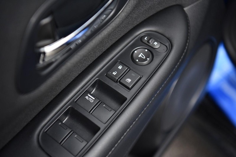 Honda HR-V Vehicle Image 08