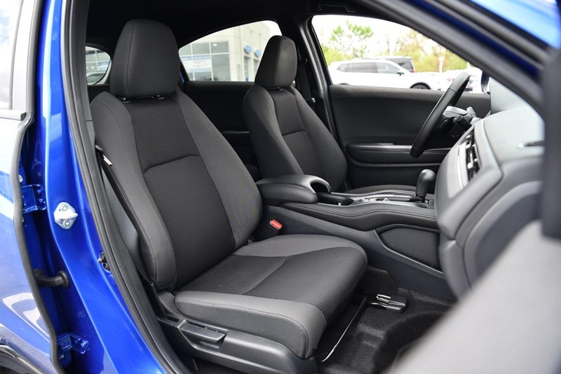 Honda HR-V Vehicle Image 16