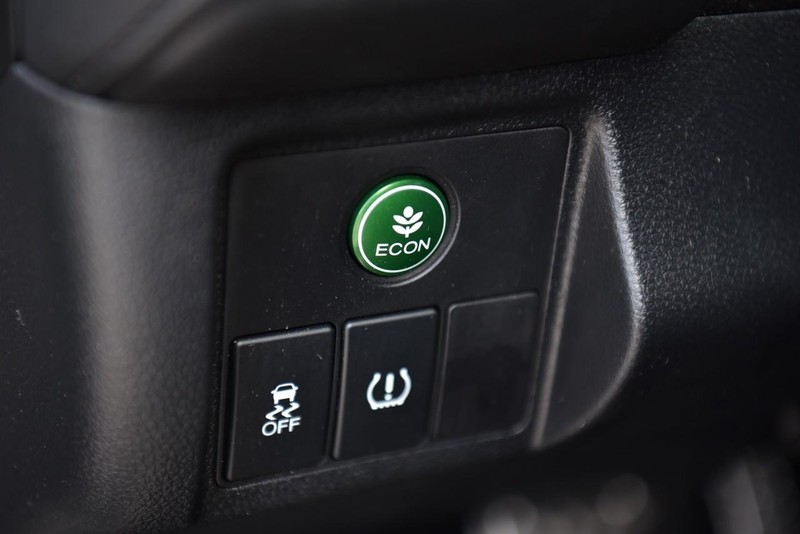 Honda HR-V Vehicle Image 09