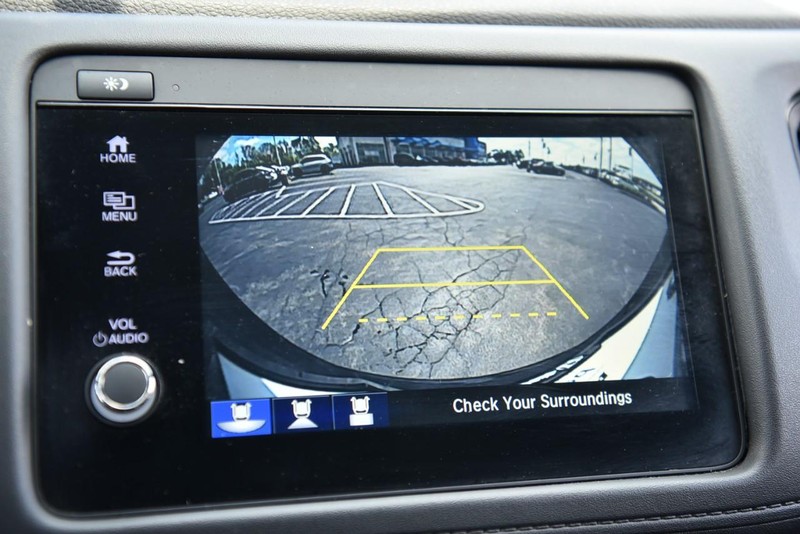 Honda HR-V Vehicle Image 11