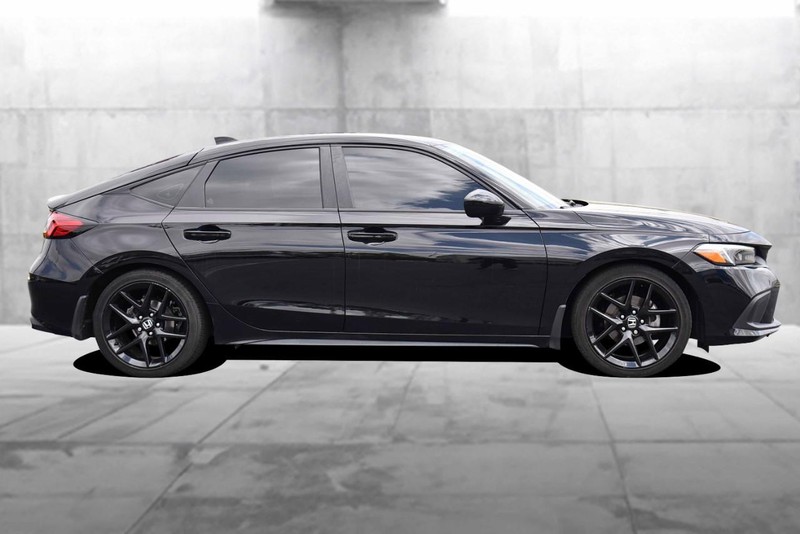 Honda Civic Hatchback Vehicle Image 05