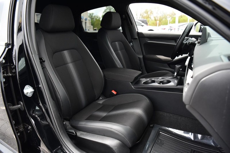 Honda Civic Hatchback Vehicle Image 19