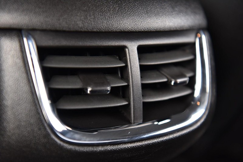 Chevrolet Malibu Vehicle Image 20