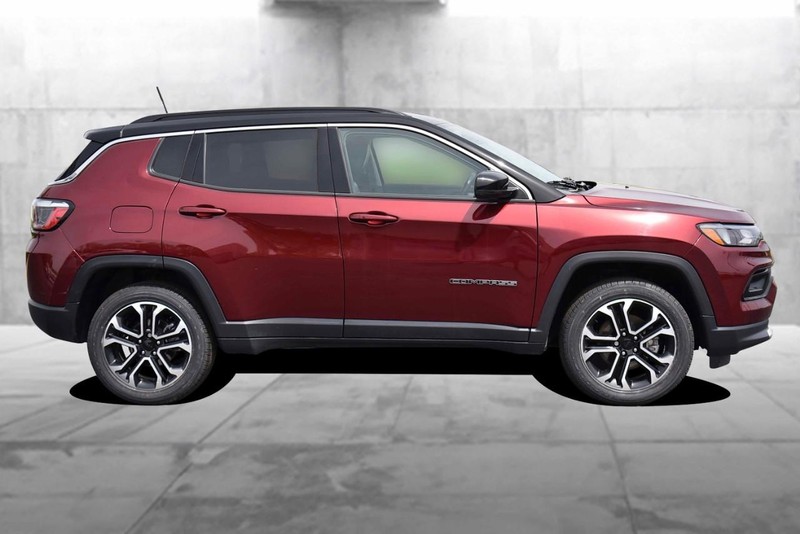Jeep Compass Vehicle Image 05