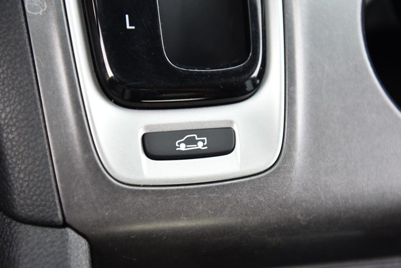 Honda Ridgeline Vehicle Image 17