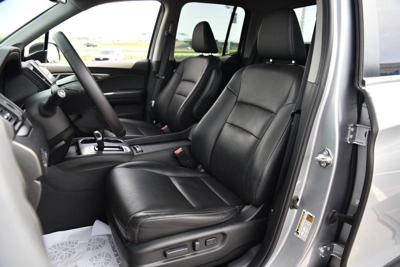 Honda Ridgeline Vehicle Image 21
